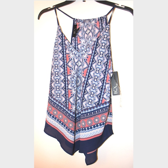 BCX Printed V-Hem Top color 5 - Picture 7 of 7